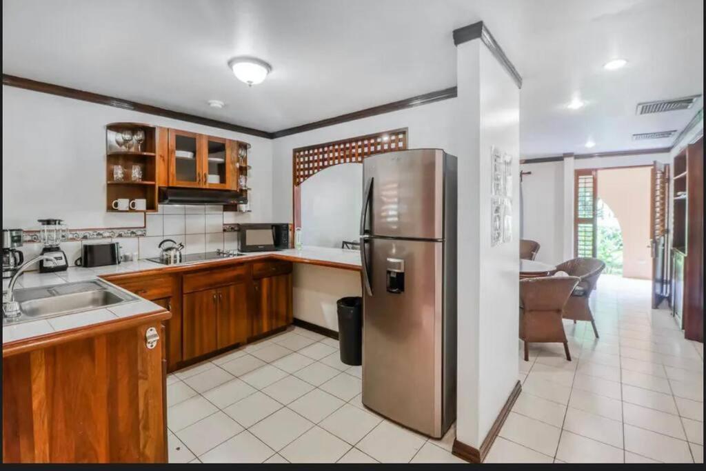 Lovely Condo 마누엘안토니오 외부 사진